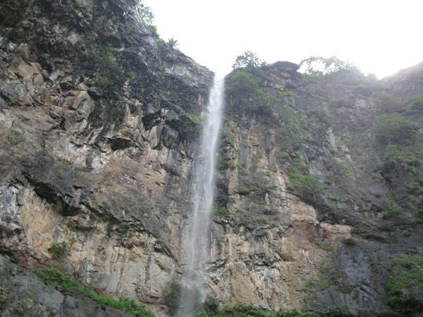 Khuniya Mahadev Waterfalls in Pavagadh Gujarat