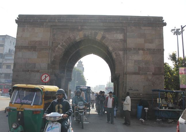 Raipur Darwaja in Ahmedabad
