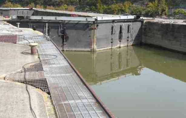 Water Lock Gate in Bhavnagar Gujarat