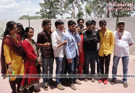 Premiere Show Photos of Gujarati Movie Sathiyo Chalyo Khodaldham
