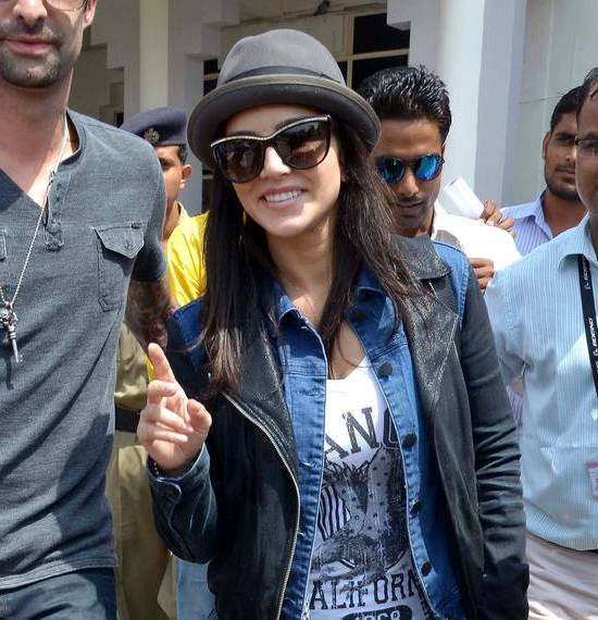 Sunny Leone in Jodhpur Rajasthan for Upcoming Hindi Movie Shooting at Khimsar Fort near Jodhpur - Latest Bollywood Stars Photos