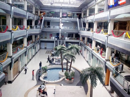 The Big new Grand Central Mall in Rajkot