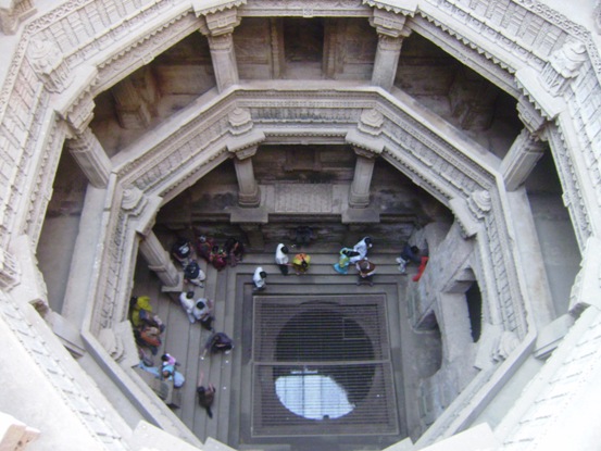 ADALAJ NI VAV in Gandhinagar Gujarat ADALAJ STEPWELL Timings History Address