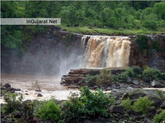 Gira Waterfalls on Ambika River in Dangs - Location