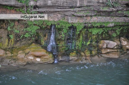 Jamvala Waterfall Photos Images at Gir Gadhada Junagadh