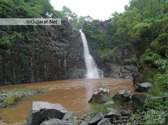 Ninai Fall Dediapada Gujarat - Photo - Images of Ninai Waterfall Dediapada Gujarat