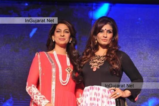 Raveena-Tandon and Juhi Chawla at SONYPAL launch