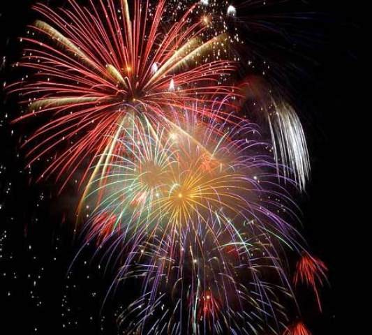 Amigoes Events Presents Patel Fire World – 500+ Crackers Market at Amin Marg Rajkot.jpg